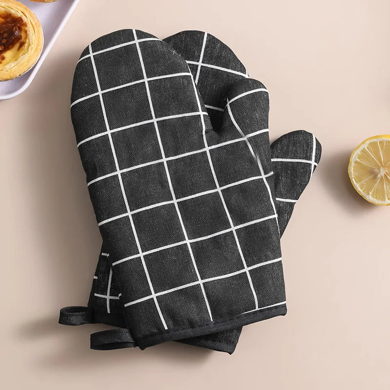2pcs Heat-insulating Kitchen Gloves