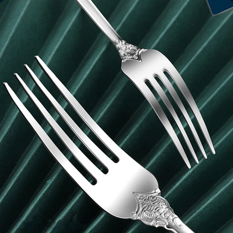 Vintage Cutlery Dinnerware Set