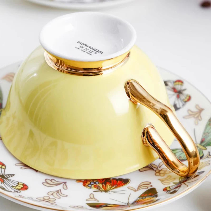 Fine Bone China Tea Cup Set