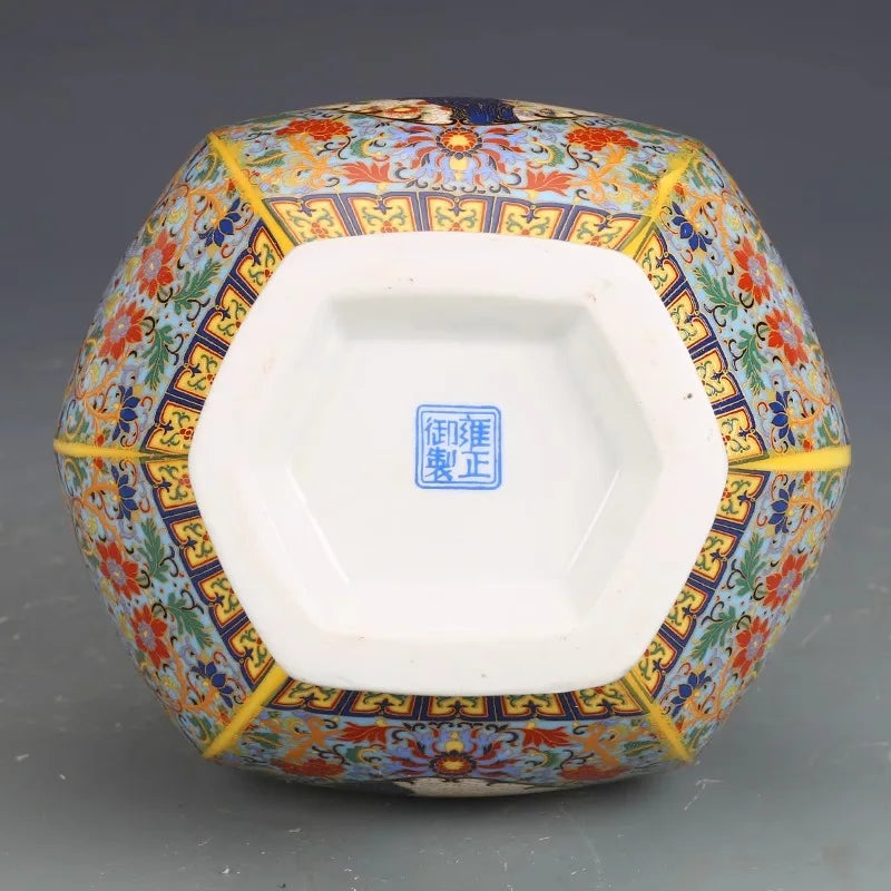 Antique Porcelain Enamel Vase New Chinese style
