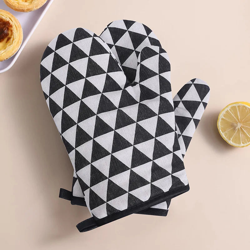 2pcs Heat-insulating Kitchen Gloves